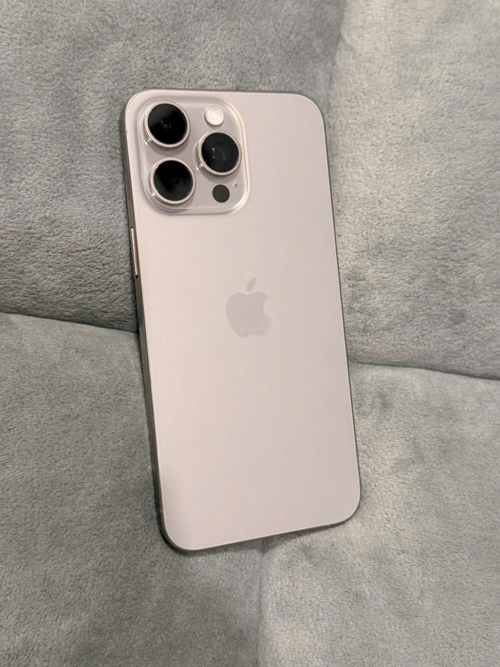 iPhone chạy iOS mới tại Tốt Phone